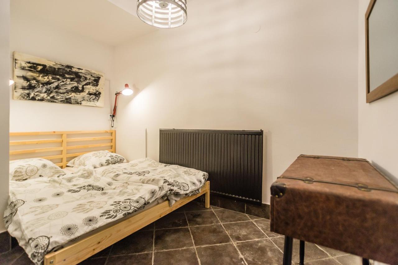 Appartamento Apartma N'Poznam Lubiana Esterno foto